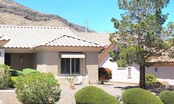 Summerlin House | Beautiful Sun City Summerlin " Del Webb " 55+ Age-Restricted Community