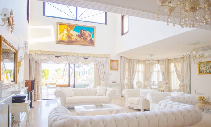 Kyrenia District House | Beautiful Sunsets in Gorgeous Cyprus