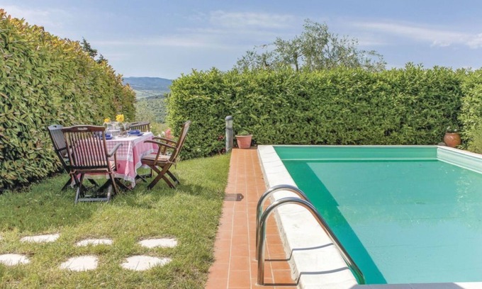 Rignano sull'Arno Villa | Beautiful villa for 6 people with private pool, WIFI, TV and panoramic view