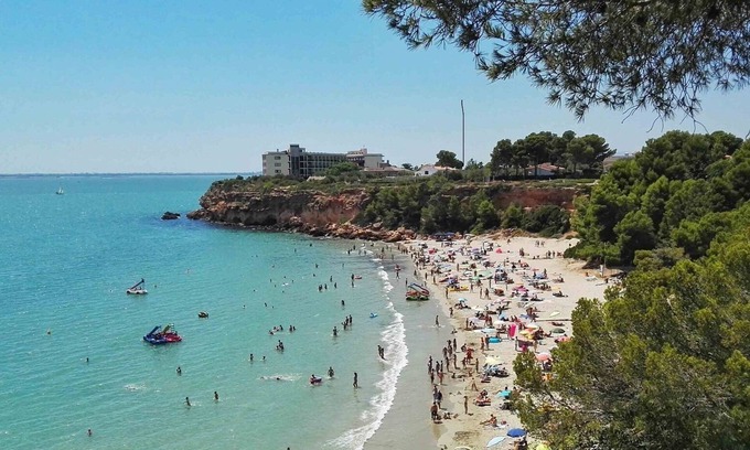 Cap Roig Ski Chalet | Beautiful Villa at 100 mts to the beach with private swiming pool