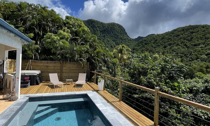 Malendure Villa | Beautiful villa facing the Caribbean Sea