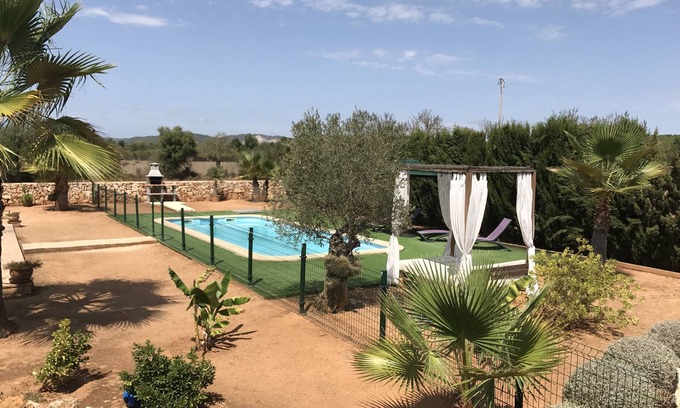 Campos Villa | BEAUTIFUL VILLA WITH PRIVATE POOL JUST 20 MINUTES FROM "ES TRENC" BEACH