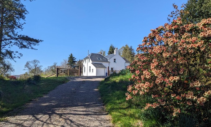 Lerags Other | Beautifully positioned farmhouse overlooking hills and sea