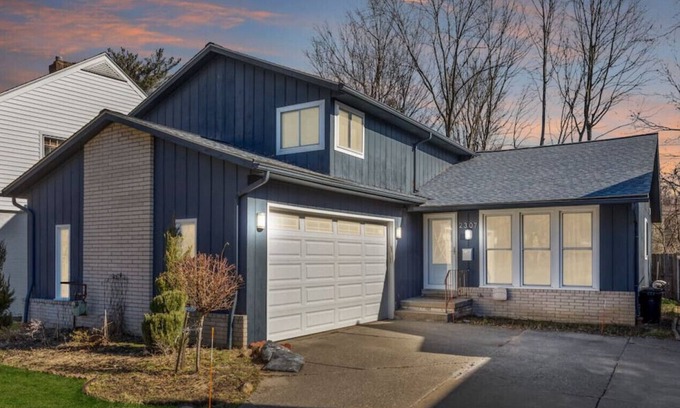 University Heights House | Beautifully Renovated Home