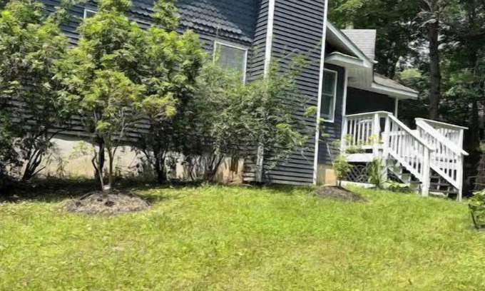 New Paltz House | Become at peace in a comfortable country home