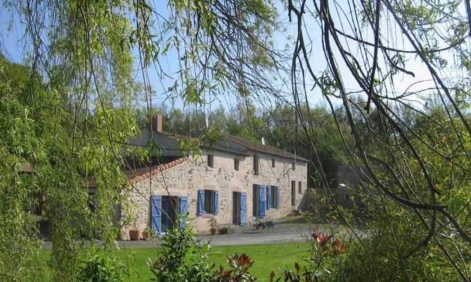 Mauleon House | bed and breakfast near Puy du Fou