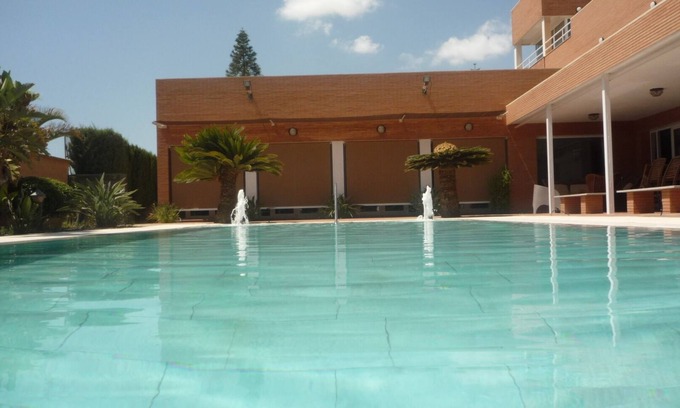 Retamar Apartment | Bed & Breakfast in a House/Villa - Retamar (Almería)Guest House