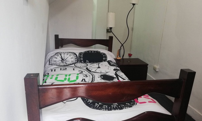 Callao Apartment | Beds And Rooms Near The Airpot