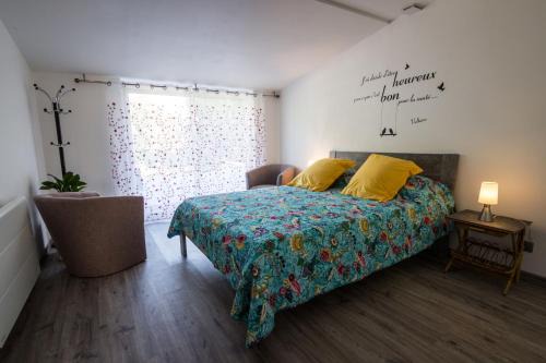Champlin Apartment | Bel Aora
