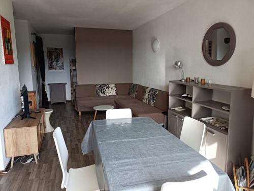 Villard-de-Lans Apartment | Bel appartement - 2 pièces cabine - 6 pers - Sud avec balcon - FR-1-689-30
