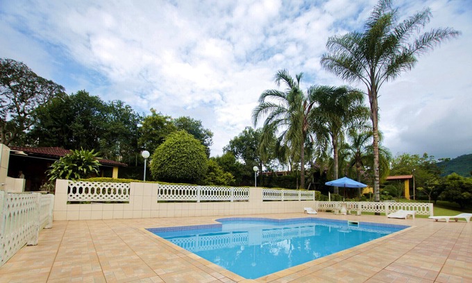 Extrema House | Bela Casa de campo c WiFi e pisc em Extrema, MG