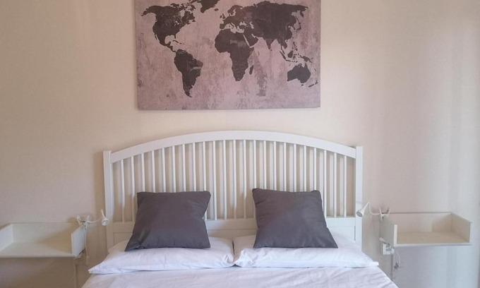 Albate Apartment | BELLAHOME