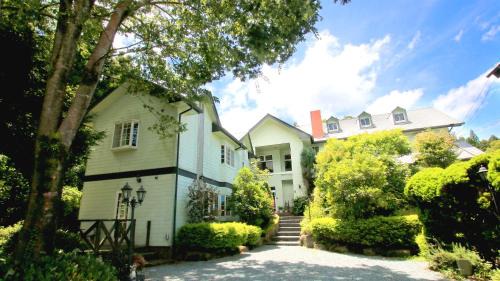 Aso Bed & Breakfast | Bellbird