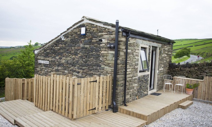 Ainley Top Cottage | Belle Vue Barn Holiday Cottage sleeps 4 in the comfort of a comfortable cottage