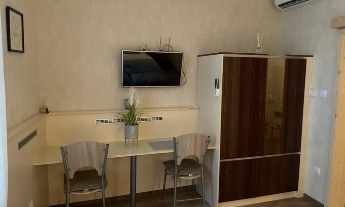 Mosonmagyarovar House | Belváros szívében a Flexum Thermal & Spa közvetlen környezetében