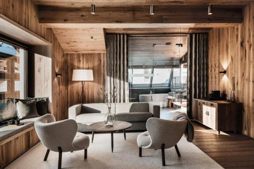 Warth Hotel | Berghotel Biberkopf