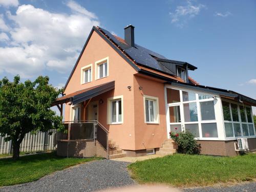 Sarvar Villa | Berkenye Pihenőház