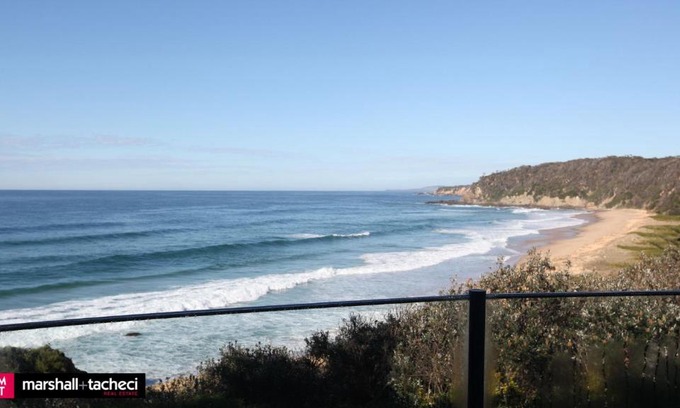 Bermagui House | Bermagui bliss beachfront holiday house