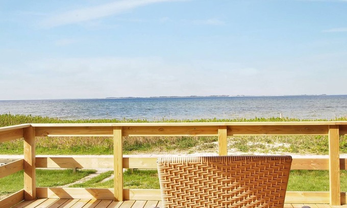 Næs House | "Bertold" - 20m from the sea by Interhome