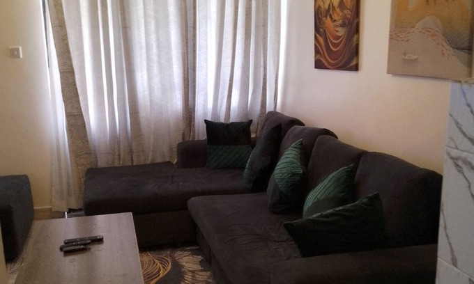 Kikuyu Bed & Breakfast | Besh Charming 1 bedroom house with wifi