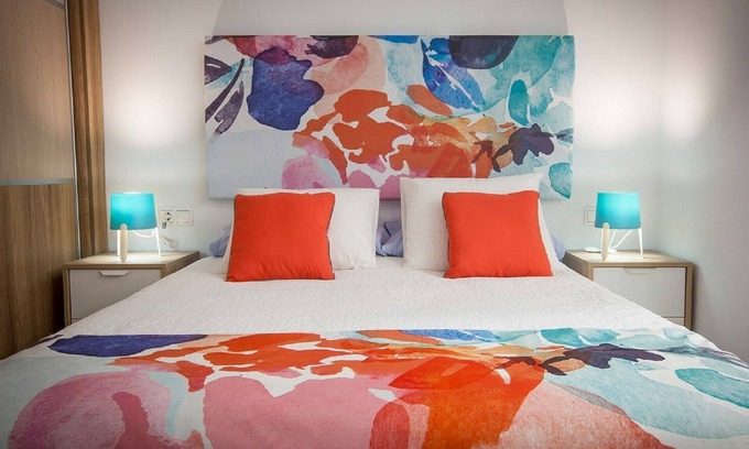 Distrito Sur Apartment | Beside Torre de la Calahorra