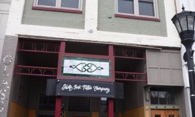 Bay City Apartment | Best kept secret in the center of beautiful downtown Bay City, Michigan!