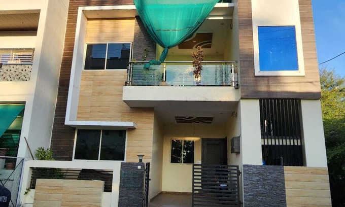 Ujjain House | Best location to stay 10 minutes from Mahakaleshwar temple