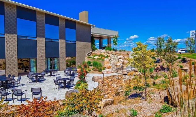 Pembroke Hotel | Best Western Pembroke Inn & Conference Centre