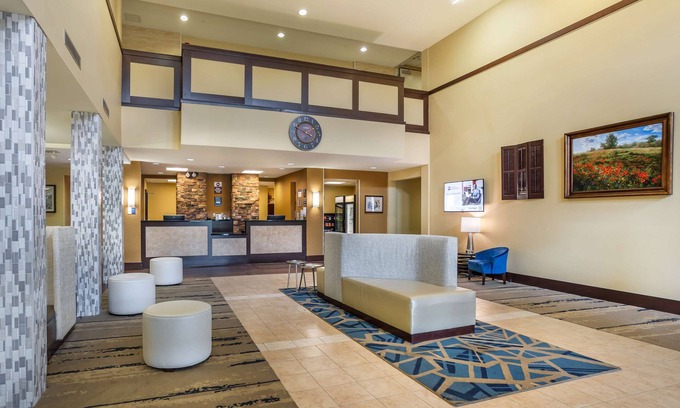 State College Hotel | Best Western Plus University Park Inn & Suites