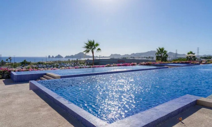 Colonia El Progreso Condo | BestView New Condo w/Arch View 2.5 BA 2 BR