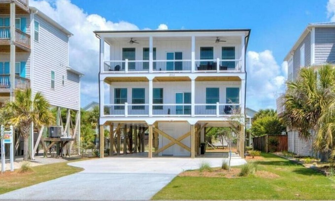 Yaupon Beach Apartment | Better Beach - Chevy 2