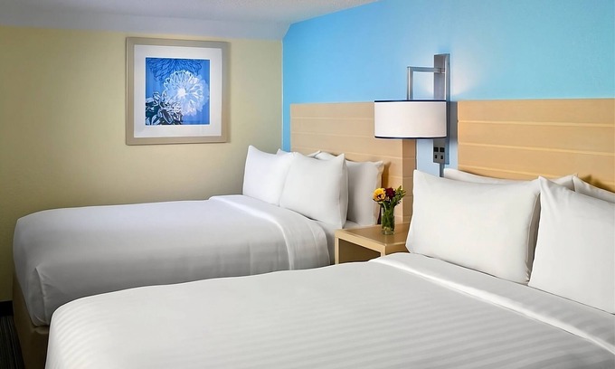 Andover Hotel | Better Choice For Your Vacation! Short Drive to Methuen Memorial Music Hall!