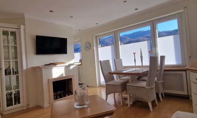 Bergen Apartment | Between Chiemsee and the Alps: ciao-aschau Residenz Bergsonne