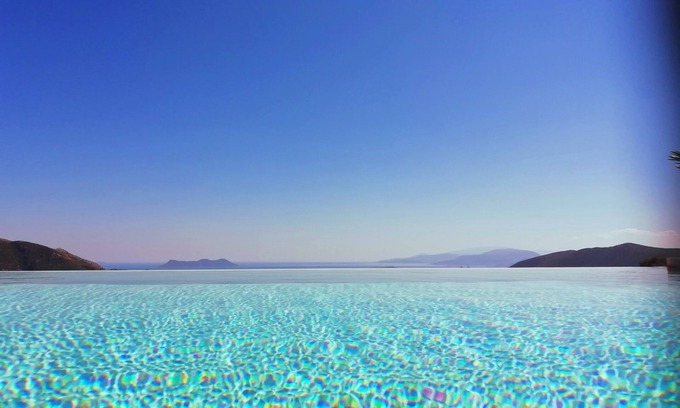 Fternon Villa | Between Men and Gods. Between Men and Gods.