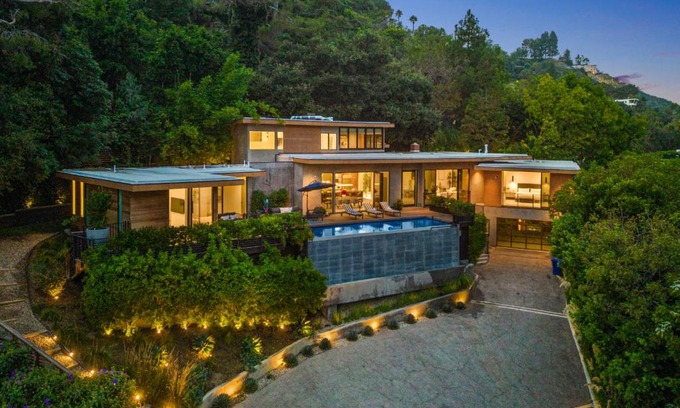 Beverly Glen Villa | Beverly Glen Hillside Haven