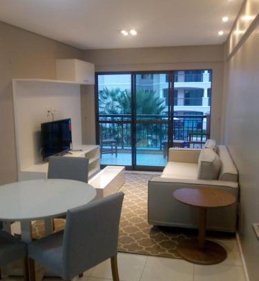 Porto das Dunas Apartment | Beverly Hills Residence