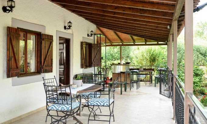Kalamata House | Bevollnav home