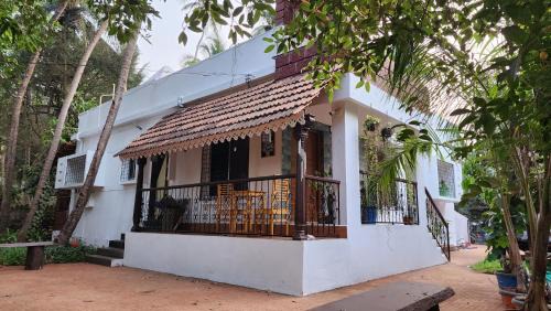 Ratnagiri Villa | Bhatye Beach Resort Retreat