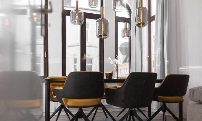 Nord-Mitte Apartment | Bheaven I Golden Wave Premium Apartment