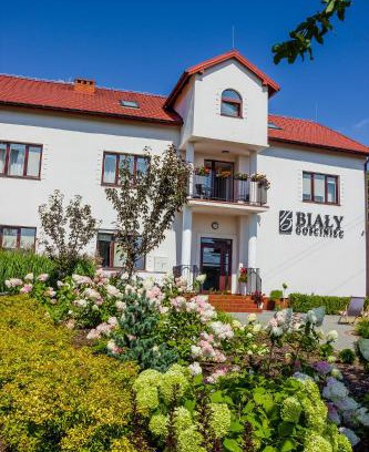 Ciechanow House | Biały Gościniec