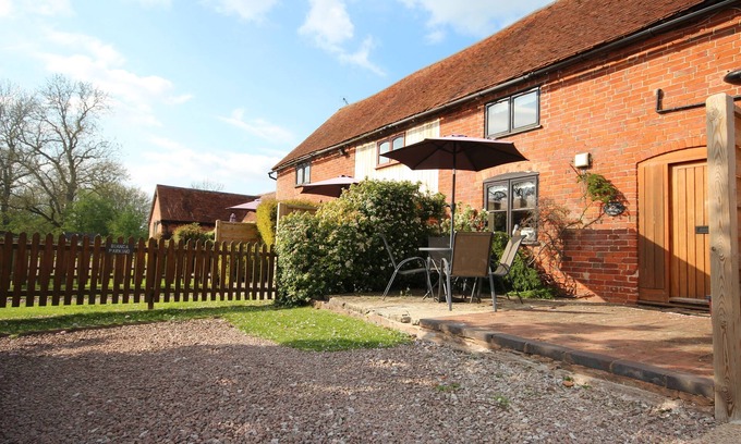 Little Witcombe House | Bianca Cottage - Whitley Elm Cottages - 2 bedroom cottage Sleeps 4 - 6 + cot