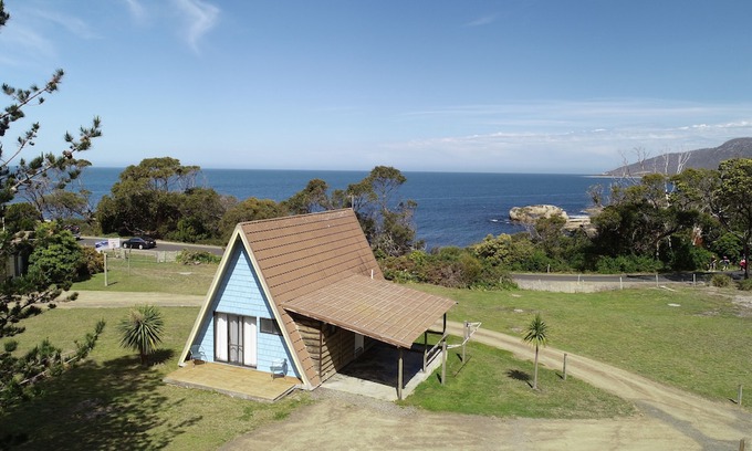 Bicheno Hotel | Bicheno by The Bay