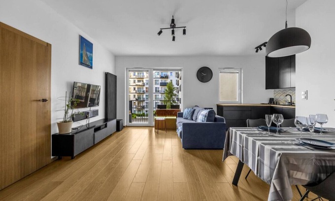 Bielany Apartment | Bielany Business - Balcony, Parking - by Rentujemy