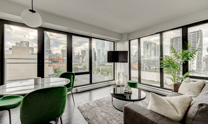 Griffintown Apartment | Bienvenue Dans Notre Appartement Lumineux en Plein Cœur du Centre-ville !