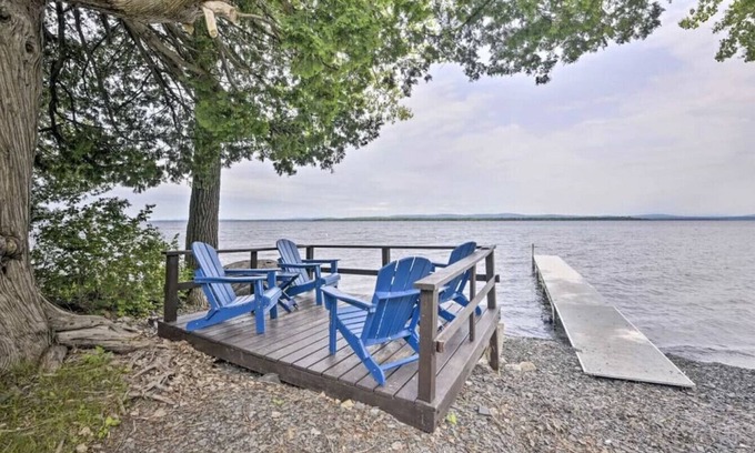 North Hero Cottage | Big Camp · North Hero Lakefront: Just steps to the water!