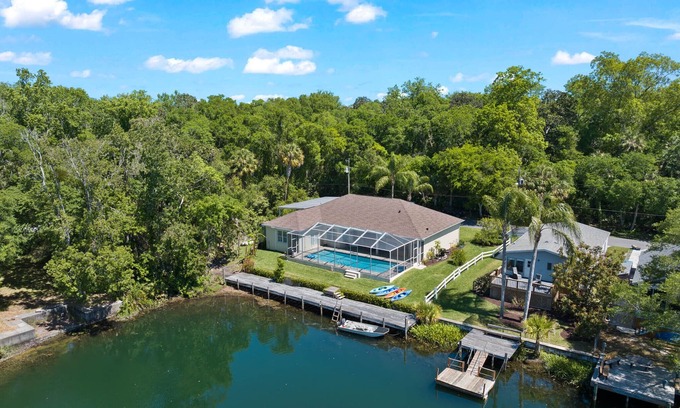 Weeki Wachee Gardens House | Big Cypress with POOL & Hot Tub!