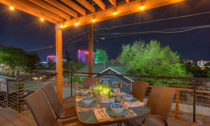 West University House | *Big Discount* Minerva House~UNR~Deck~Reno~Groups~Near Downtown~Family Fun