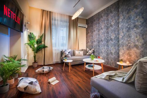 Sofia City Center Apartment | BIG groups welcome!