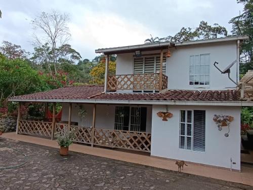 Mocoa House | Bioparque Las Cañadas