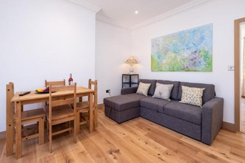 Pettistree Apartment | Birch - Three Tuns Apartments - Pettistree, Wickham Market - by Aldeburgh Coastal Cottages